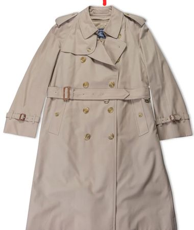 BURBERRY TRENCH COAT