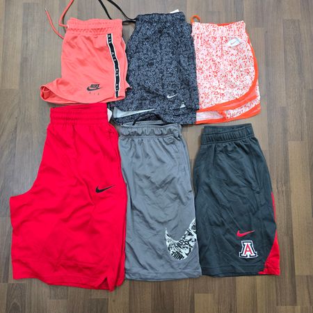 AV-0322 Nike Sports Shorts
