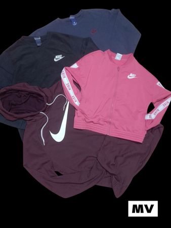 Nike Sudaderas y Sudaderas con Capucha