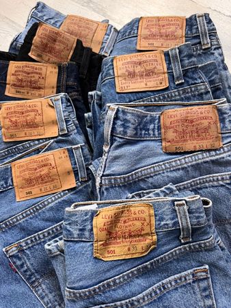 Levis 501 jeans