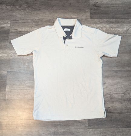 996 - Columbia Calças, T-Shirts e Camisa