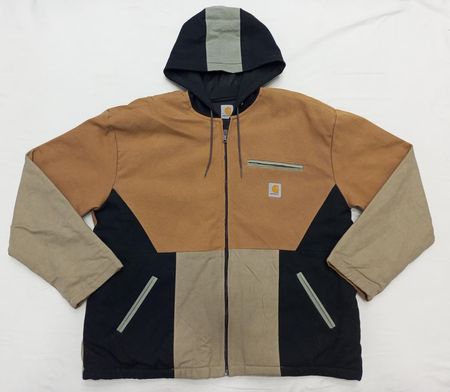 CR847 Upcycled Carhartt Colour-Block Hooded Jacket