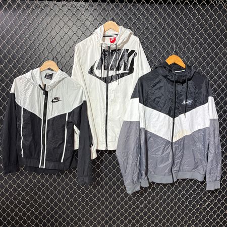 Nike windbreaker (FNC:1112)