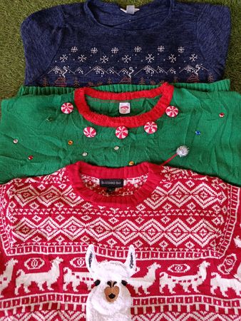 Christmas Sweater 8Pcs (3272)