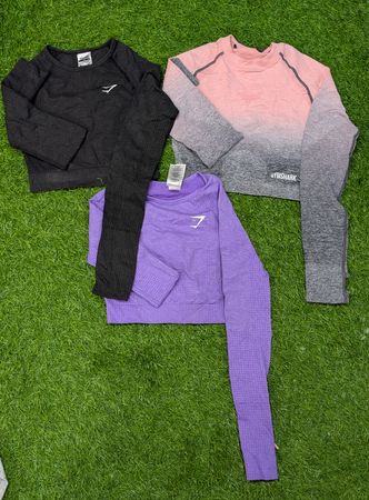 1079 - Gymshark Crop Top