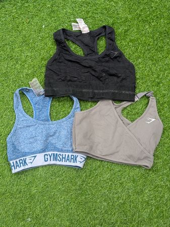 1095 - Gymshark Sports Bra