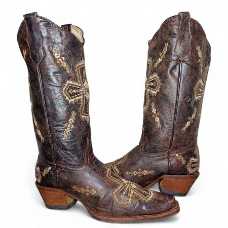 SA#352 Vintage Cowboy Boots • Circle G and more eye catching boots