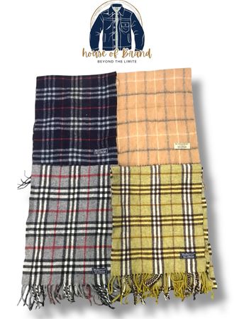 Burberry scarve