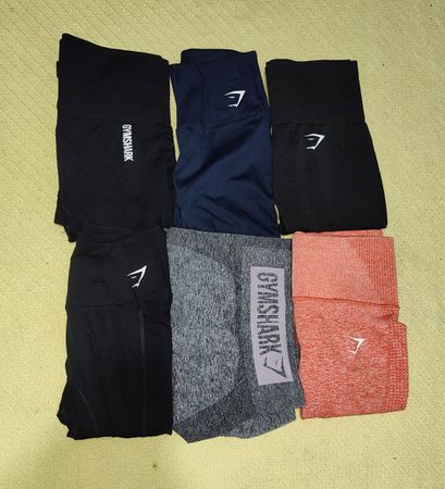 #04 Gymshark leggings