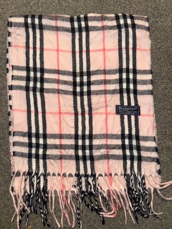 Sciarpe Burberry rosa chiaro