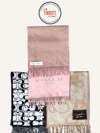 T2255 Coach Scarves 🧣