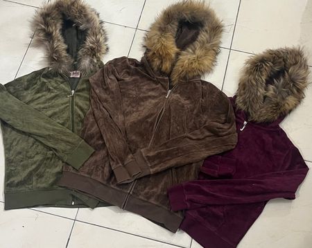 Pulls à capuche en fourrure Juicy Couture Premium