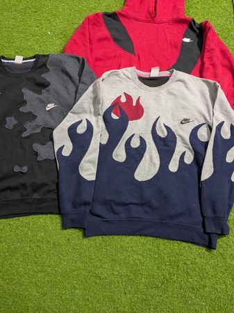 アップサイクルオーセンティックフーディー＆スウェットシャツ