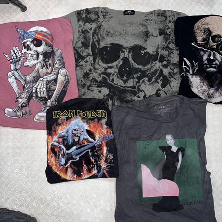 Vintage print T-shirts HR37