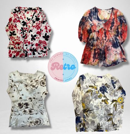 Camiseta elástica floral ligera – Beige / Gris (E)