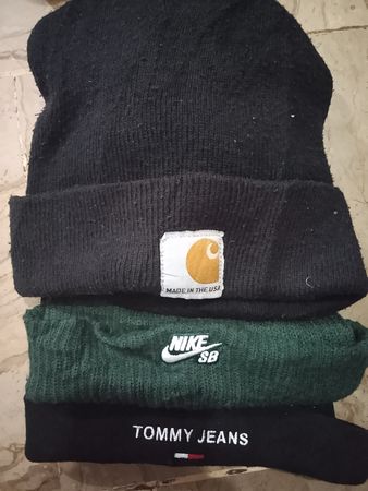 Carhartt Nike & mixed brands beanie