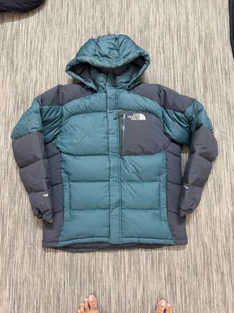 TNF Puffers 700 to 800