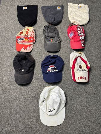 Vintage Club & Branded Caps
