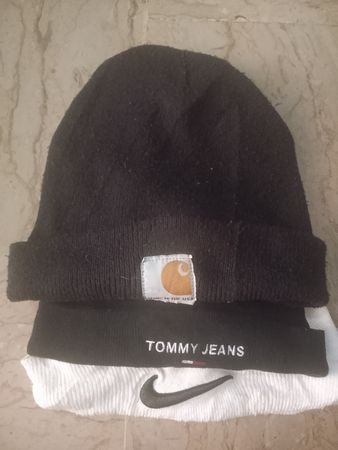 Carhartt Nike & mixed brands beanie
