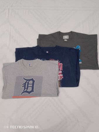 CRZ1070 NFL, NHL & NBA T-Shirt