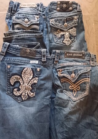 Miss me / True religion / Rock Revival flared bootcut jeans