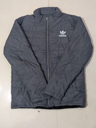 Gemischte Markenjacken