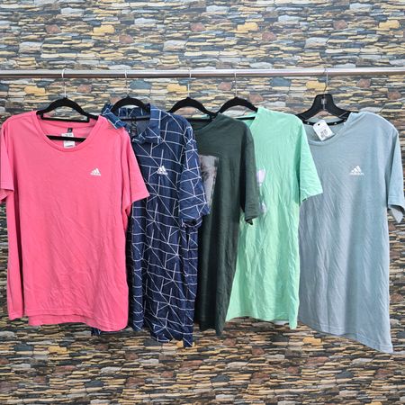 AV-0499 Adidas T-Shirts