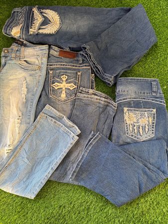 Jean flare/bootcut brodé et orné Y2K