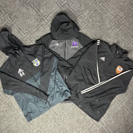 Adidas Windbreaker (CV:64)