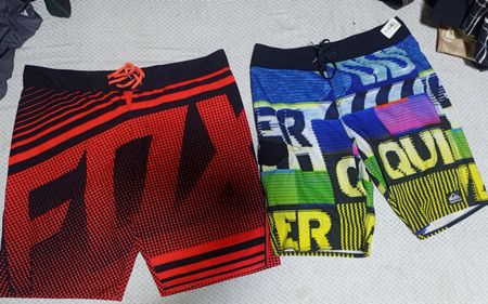 Quicksilver okley hurrly billabong e misturar calções de banho