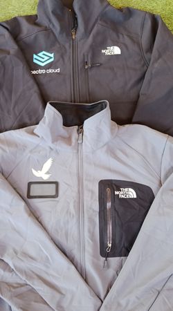 Chaquetas The North Face 8 Pzas (3599)