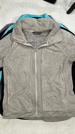 The north face full zipper premium please HR 50