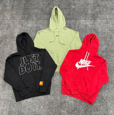Vinatge Nike Sweatshirts/Hoodies - e5 (16/12)