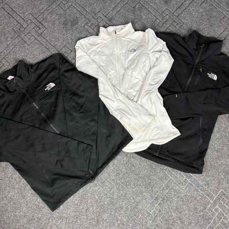 The North Face Nylon Jackets (CV:83)