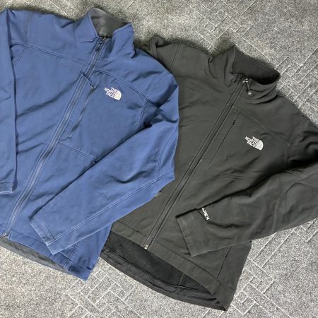 The North Face Nylon Jackets (CV:83.1)