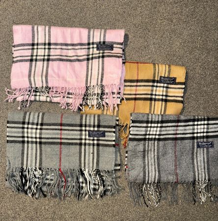 Burberry-Schals 🧣