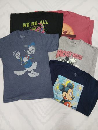 CRZ1174 Disney  Mickey Mouse T-Shirt