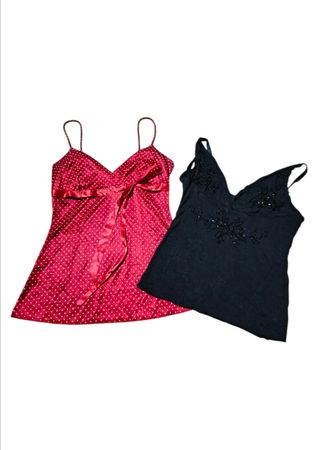 Th36 Romantic gothic tops -7p -15dec25