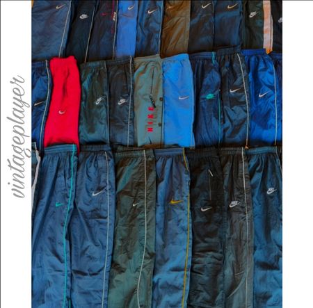 プレミアムヴィンテージナイキトラックパンツ