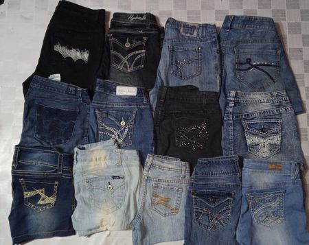 GUESS  AND OTHER MIX BRANDS MINI SHORTS (MD1247)