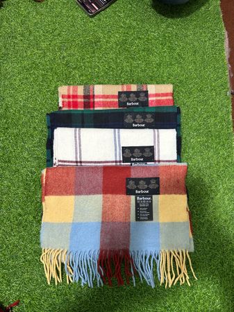 BARBOUR scarve