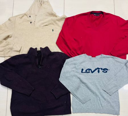 Mixed branded Sweaters