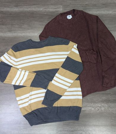 1637 - Banana republic, Forever 21, Calvin Klein, Zara, H&M Casual Knit Sweater