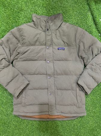 patagonia puffer jacket