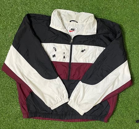 Veste coupe-vent de marque 20 pièces