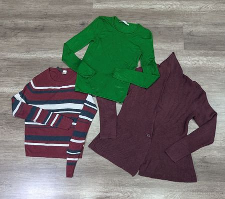 1656 - Y2K Style Divided, H&M, Banana Republic, Express & Zara Sweters
