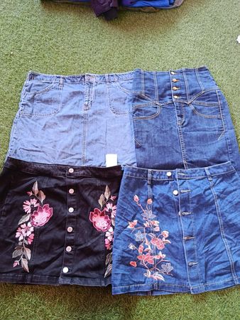 Denim skirts 8Pcs (3968)