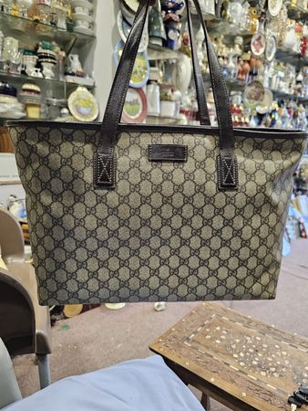 Offerta di borse Gucci disponibile