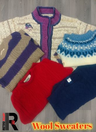 Mélange de pulls en laine et acrylique