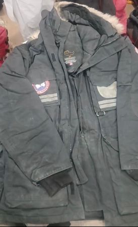 Canada Goose Premium Puffer Pack
